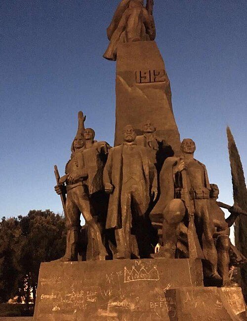 Monument de l’Indépendance à Vlorë